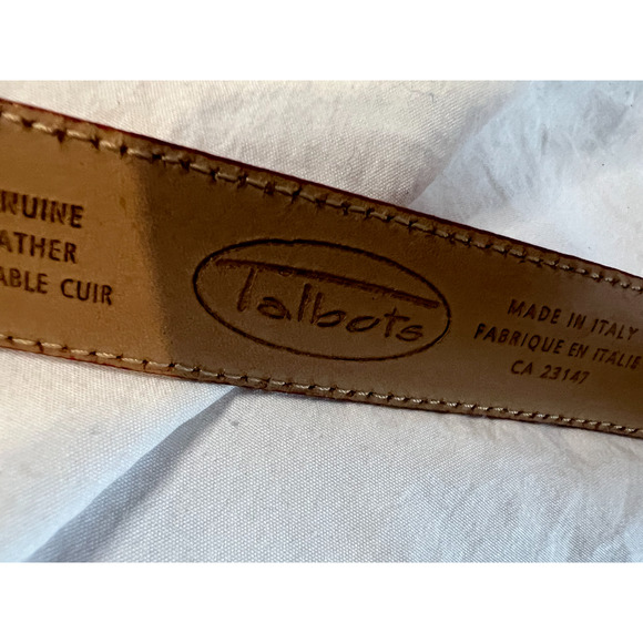 Talbots Leather Belt Womens Size XS Red Leather Belt 29" length Gold I - Picture 3 of 5